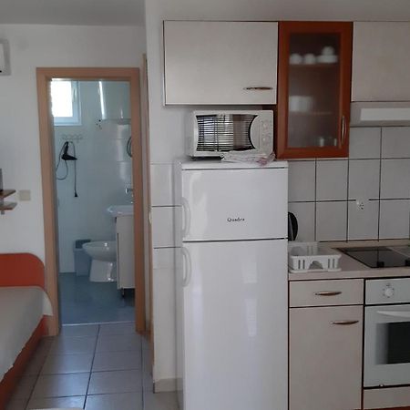 Apartmani Resetar Privlaka  Luaran gambar