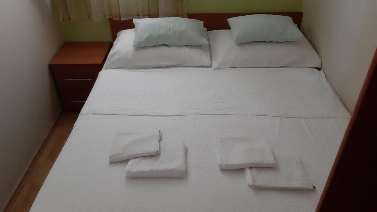 Apartmani Resetar Privlaka  Luaran gambar