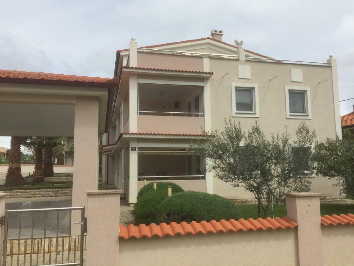 Apartmani Resetar Privlaka  Luaran gambar