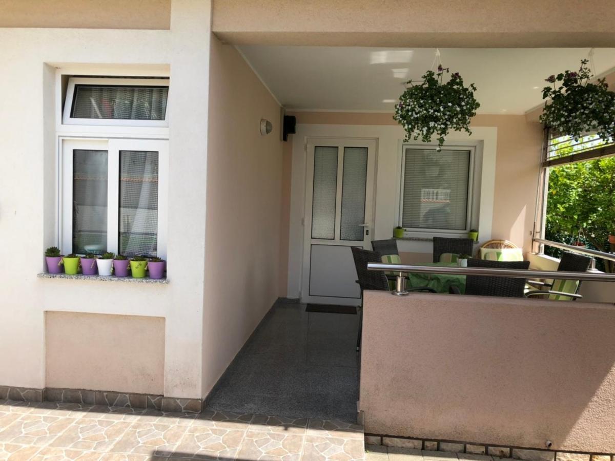 Apartmani Resetar Privlaka  Luaran gambar